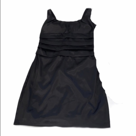 Black Dress - Picture 1 of 5